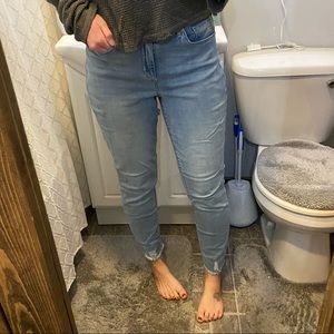 Sofia Vergara curvy denim